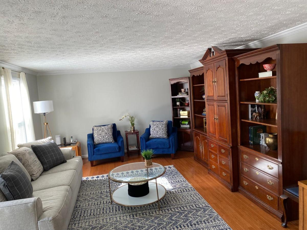 Upgraded, Beautiful 4 Bd Colonial In Silver Spring Ngoại thất bức ảnh
